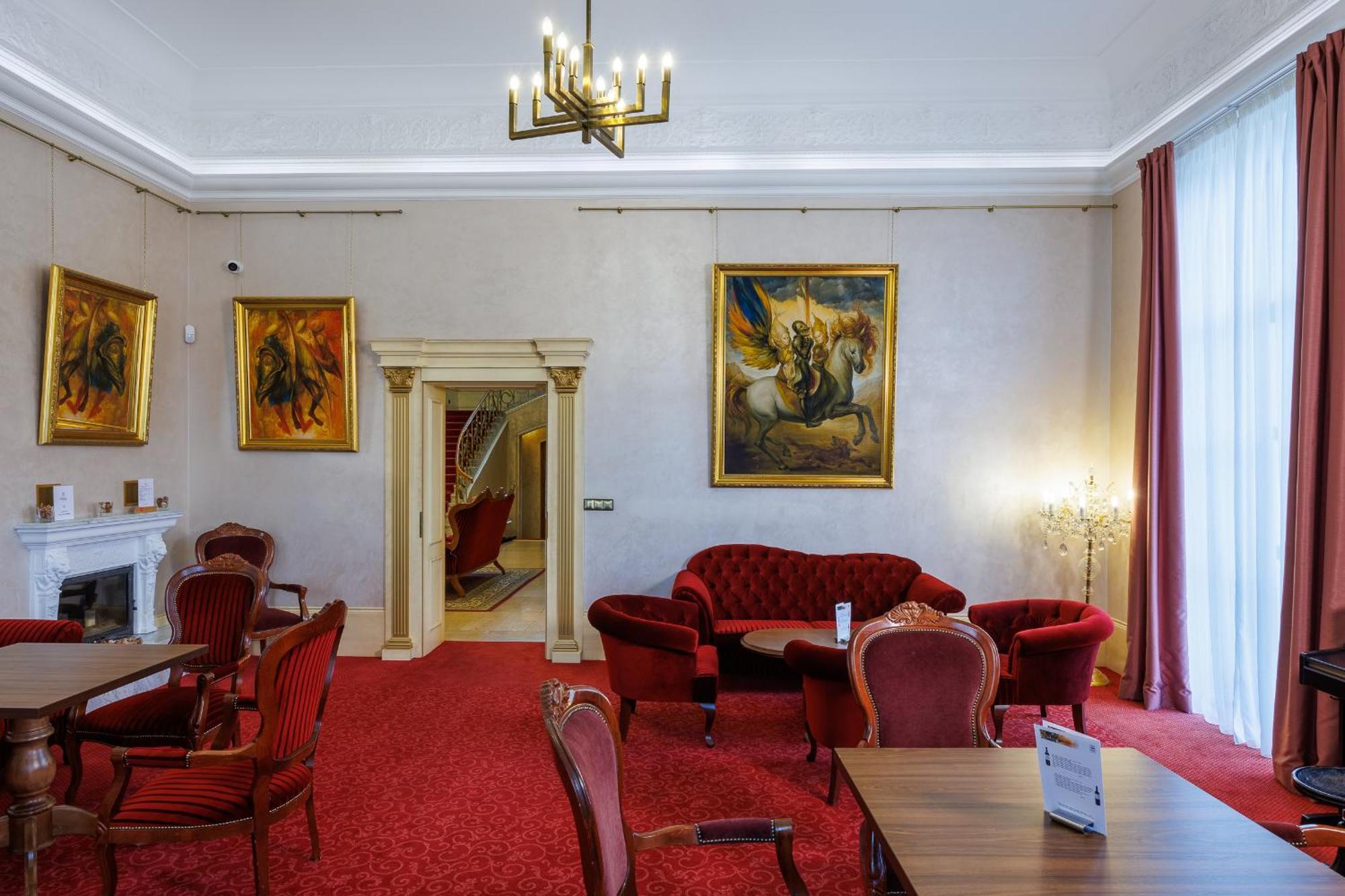 Pension U Golfu Cihelny Karlovy Vary Kültér fotó