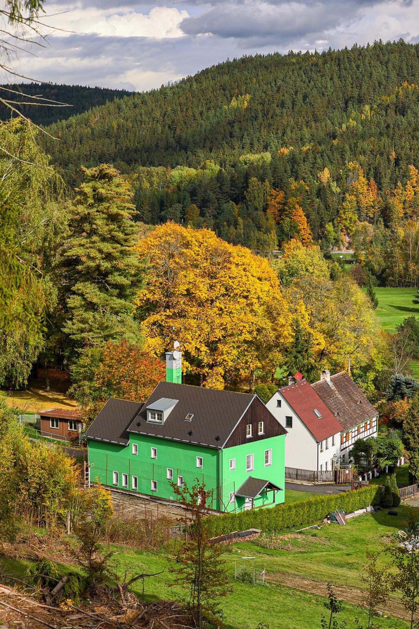 Pension U Golfu Cihelny Karlovy Vary Kültér fotó